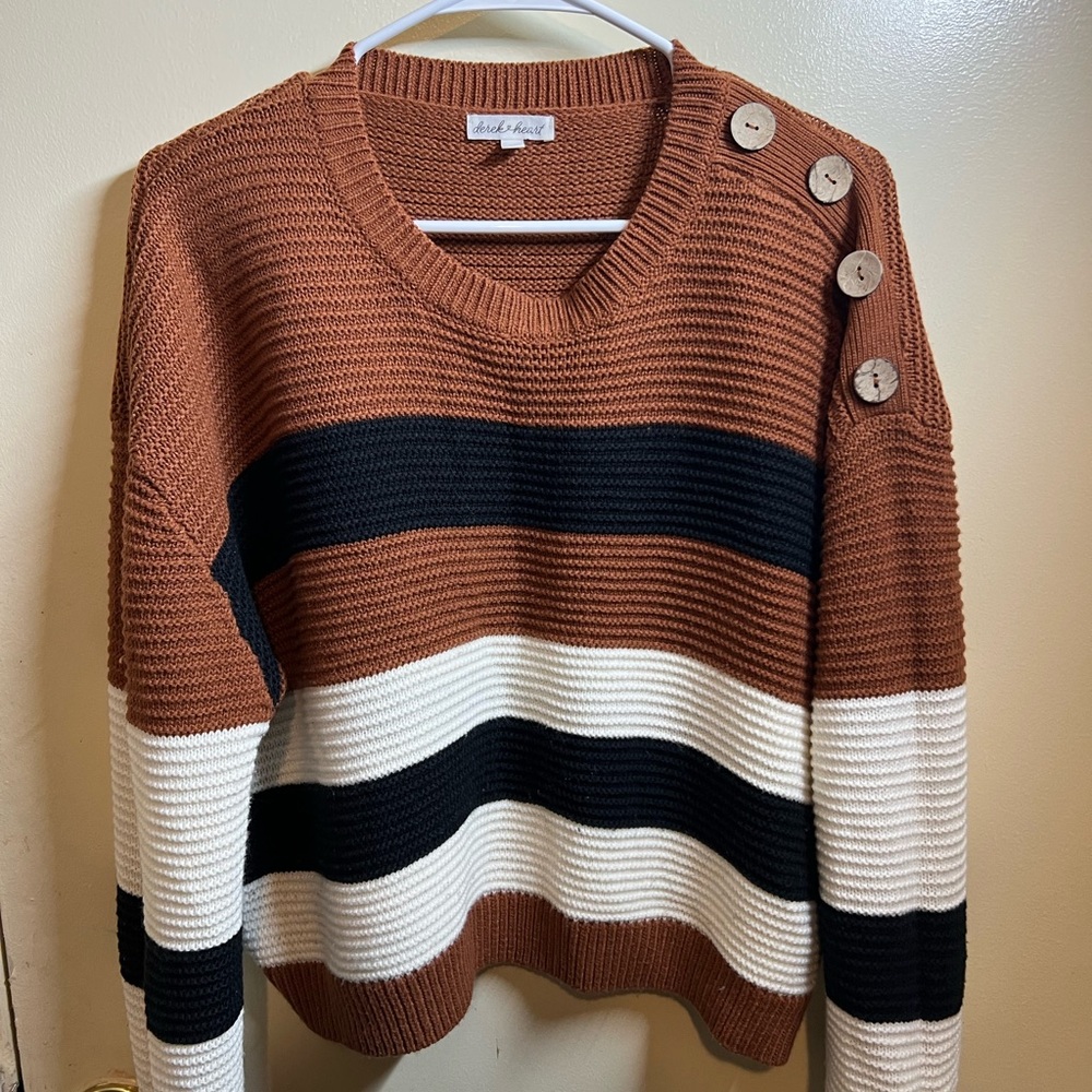 Derek Heart Brown, Black, and White Button-Accent Sweater